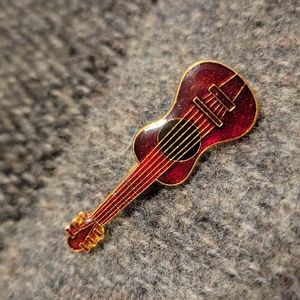 Vintage guitar pin